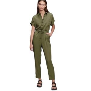 NWT Gap Short Sleeve Button Up Army Jacket Green Jumpsuit‎ 4